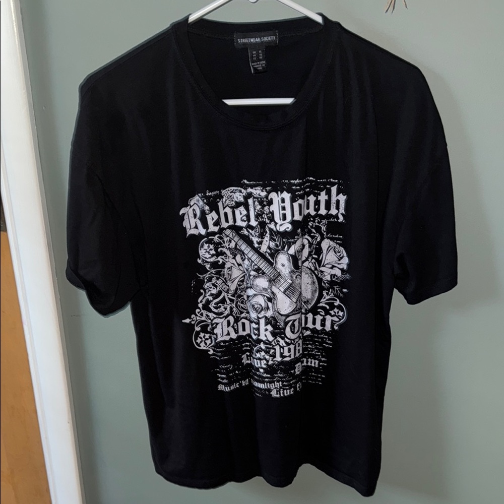 Sinful Black Short Sleeve Tee with Gothic Graphic